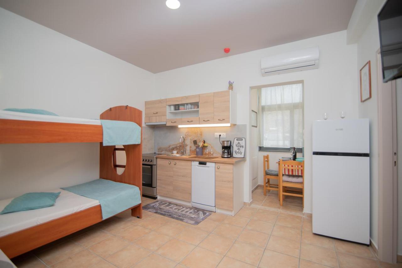 Tsaner Apartment And Rooms Matala Exteriér fotografie